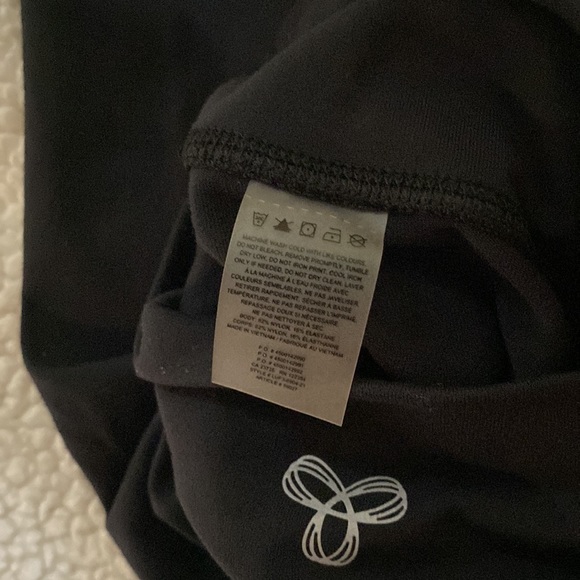 Aritzia Black high rise leggings New without tags - Picture 8 of 8